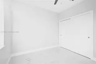 12120 SW 219th St, Miami, FL 33170 - Photo 19