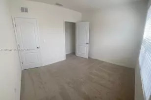 3432 Lounging Wren, Other City - In The State Of Florida, FL 33830 - Photo 9