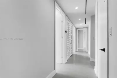 285 Woodcrest Rd, Key Biscayne, FL 33149 - Photo 31