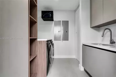 285 Woodcrest Rd, Key Biscayne, FL 33149 - Photo 41