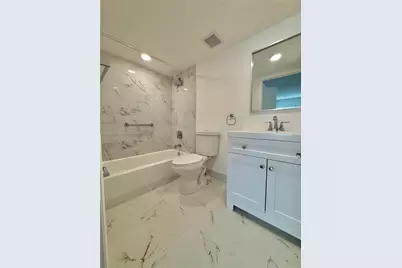 20761 NE 4th Pl #104, Miami, FL 33179 - Photo 9