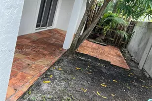 202 NE 211th Terrace, Miami, FL 33179 - Photo 37