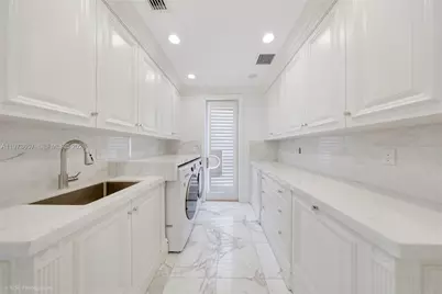 55 La Gorce Cir, Miami Beach, FL 33141 - Photo 15