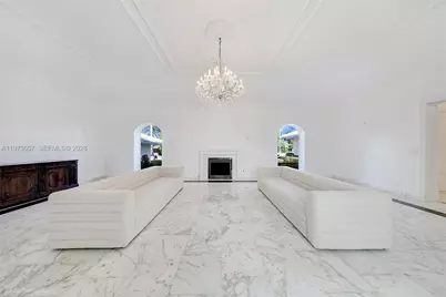 55 La Gorce Cir, Miami Beach, FL 33141 - Photo 5