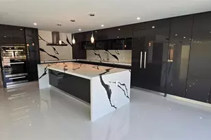 406 Holiday Dr, Hallandale Beach, FL 33009 - Photo 21