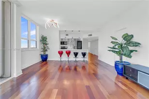 1155 Brickell Bay Dr, Miami, FL 33131 - Photo 13