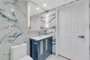 1155 Brickell Bay Dr, Miami, FL 33131 - Photo 27