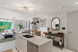 9521 E Bay Harbor Dr, Bay Harbor Islands, FL 33154 - Photo 9