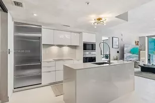 9521 E Bay Harbor Dr, Bay Harbor Islands, FL 33154 - Photo 17