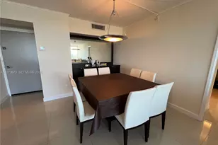 3731 N Country Club Dr, Aventura, FL 33180 - Photo 19