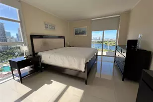 3731 N Country Club Dr, Aventura, FL 33180 - Photo 5