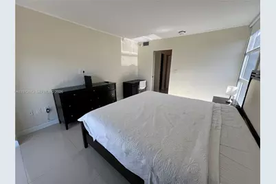 3731 N Country Club Dr #1424, Aventura, FL 33180 - Photo 5