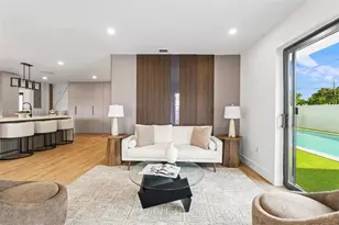 7731 Farragut St, Hollywood, FL 33024 - Photo 9