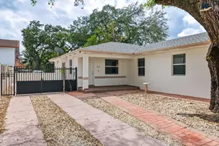 3072 NW 14th St, Miami, FL 33125 - Photo 19