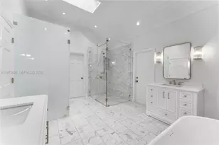 6675 Roxbury Ln, Miami Beach, FL 33141 - Photo 5