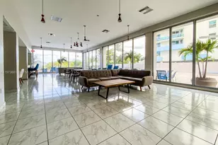 9225 Collins Ave, Surfside, FL 33154 - Photo 23