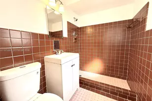 845 Fairway Dr, Miami Beach, FL 33141 - Photo 15