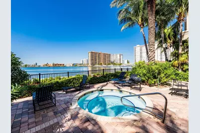 17145 N Bay Rd #4311, Sunny Isles Beach, FL 33160 - Photo 27