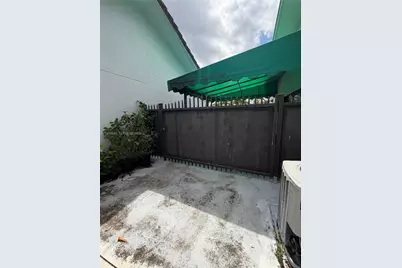 15029 SW 63rd St, Miami, FL 33193 - Photo 9