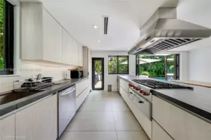 2815 Regatta Ave, Miami Beach, FL 33140 - Photo 11