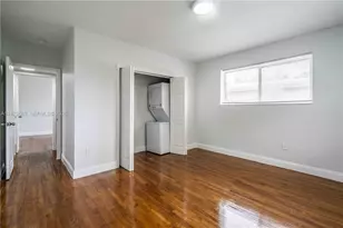 75 S Shore Dr, Miami Beach, FL 33141 - Photo 19