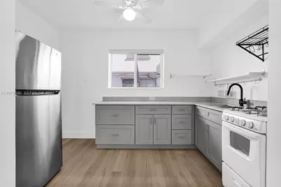 319 80th St #3, Miami Beach, FL 33141 - Photo 1