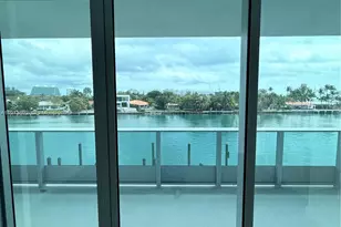 9221 E Bay Harbor Dr, Bay Harbor Islands, FL 33154 - Photo 11