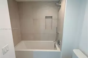 9221 E Bay Harbor Dr, Bay Harbor Islands, FL 33154 - Photo 19