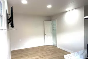 8235 SW 41st Terrace, Miami, FL 33155 - Photo 3