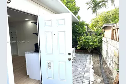 8235 SW 41st Ter #1, Miami, FL 33155 - Photo 1