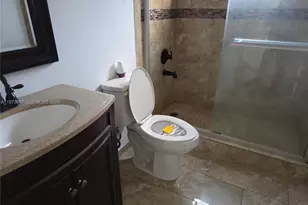 5775 NW 109th Ave, Doral, FL 33178 - Photo 5