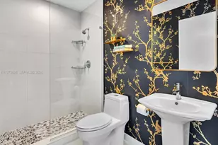 2020 N Bayshore Dr, Miami, FL 33137 - Photo 33