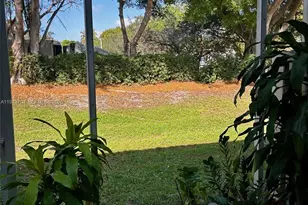 1111 Sorrento Dr, Weston, FL 33326 - Photo 25