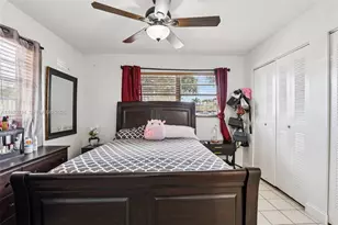 5930 W 25th Ct, Hialeah, FL 33016 - Photo 23