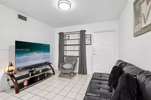 5930 W 25th Ct, Hialeah, FL 33016 - Photo 7