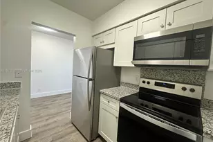 2300 Madison St, Hollywood, FL 33020 - Photo 9