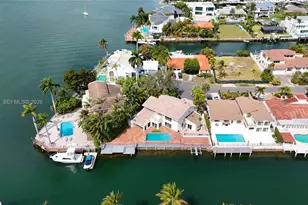 3226 NE 168th St, North Miami Beach, FL 33160 - Photo 43