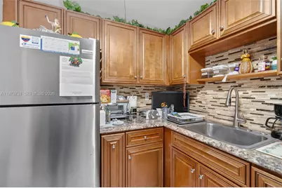 8851 Sunrise Lakes Blvd #116, Sunrise, FL 33322 - Photo 11