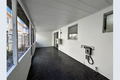 2221 Monroe St #10, Hollywood, FL 33020 - Photo 7