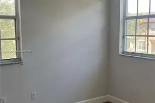 604 SW 147th Ave, Pembroke Pines, FL 33027 - Photo 17