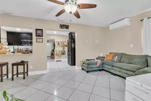 9417 NW 72nd St, Tamarac, FL 33321 - Photo 9