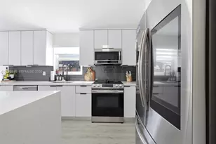 12138 SW 250th Terrace, Homestead, FL 33032 - Photo 11