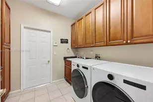 158 Dockside Cir, Weston, FL 33327 - Photo 35