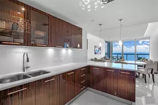 6899 E Collins Ave, Miami Beach, FL 33141 - Photo 3