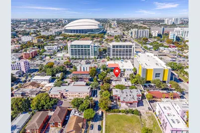 1143 NW 6th St, Miami, FL 33136 - Photo 9