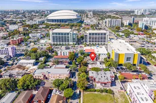 1143 NW 6th St, Miami, FL 33136 - Photo 9