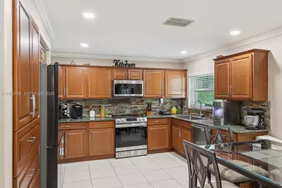 11573 NW 39th Pl, Coral Springs, FL 33065 - Photo 11