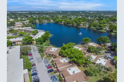 301 Cambridge Rd #105, Hollywood, FL 33024 - Photo 13