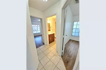 16254 SW 100th Ter, Miami, FL 33196 - Photo 9