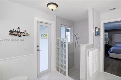 6520 Olde Moat Way, Davie, FL 33331 - Photo 41